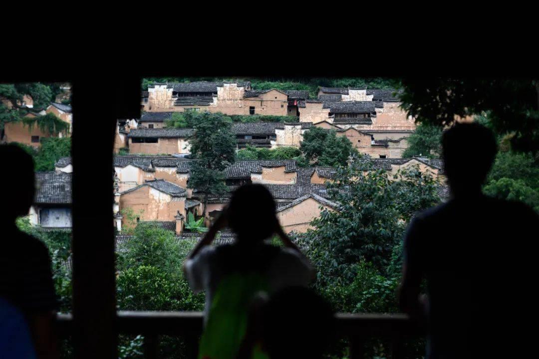 2023年12月西安新建商品住宅价格环比上涨0.5%